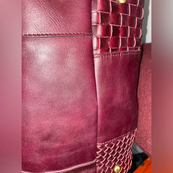 Patricia Nash Brown Leather Shoulder Bag with Woven Design